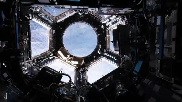 4k地球壁纸 - 电影 - 空间 - 行星「哲风壁纸」