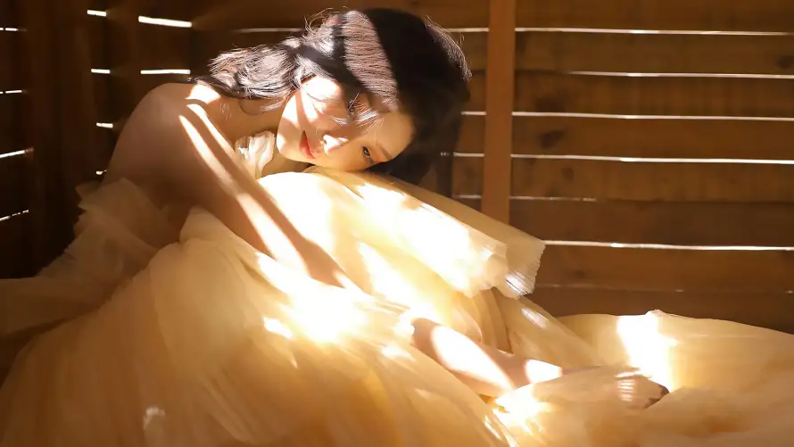 2k美女壁纸-迷人 - -免费下载「哲风壁纸」