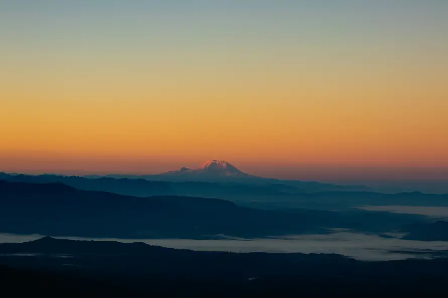 6k夕阳壁纸-壮丽山景和远山-免费下载「哲风壁纸」