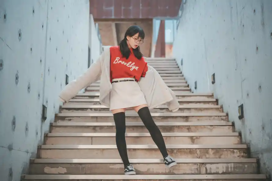4k少女壁纸 - 美女 - 电脑壁纸 - wallpaper「哲风壁纸」