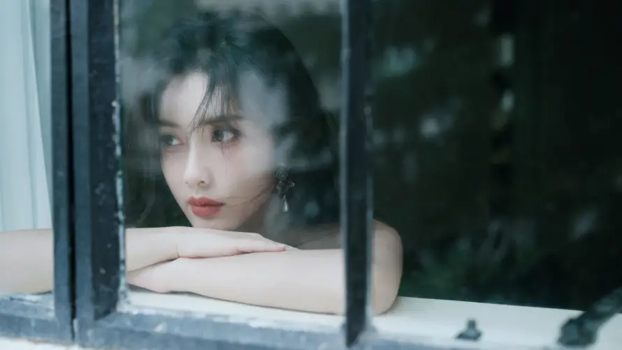 4k人物壁纸 - 窗边 - 背景 - 唯美风「哲风壁纸」
