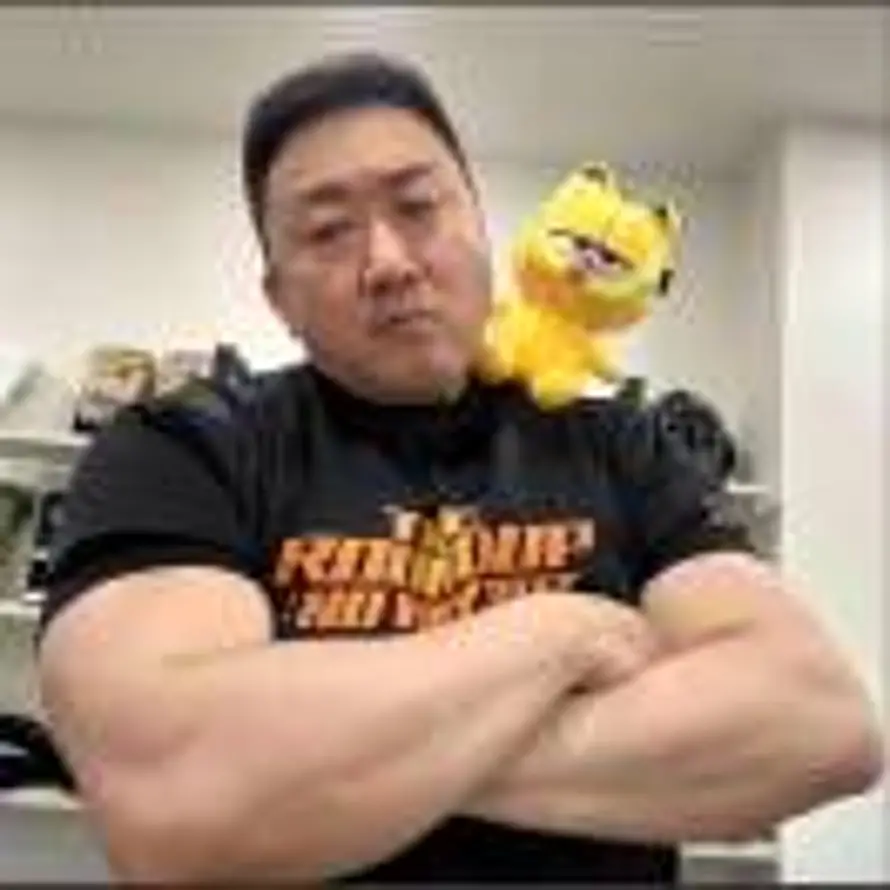 黄  不了的头像
