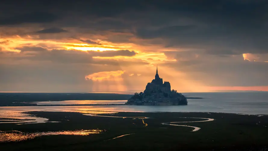 4k自然壁纸 - 风景 - 云层光线 - 日落风景「哲风壁纸」