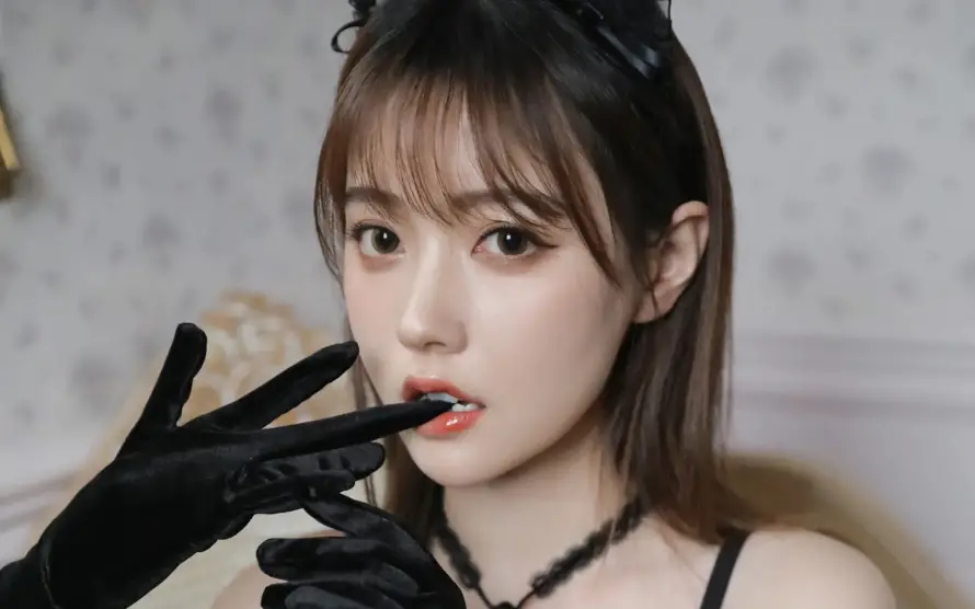 2k妩媚壁纸-个性美女与美女-妩媚美女热门的壁纸「哲风壁纸」