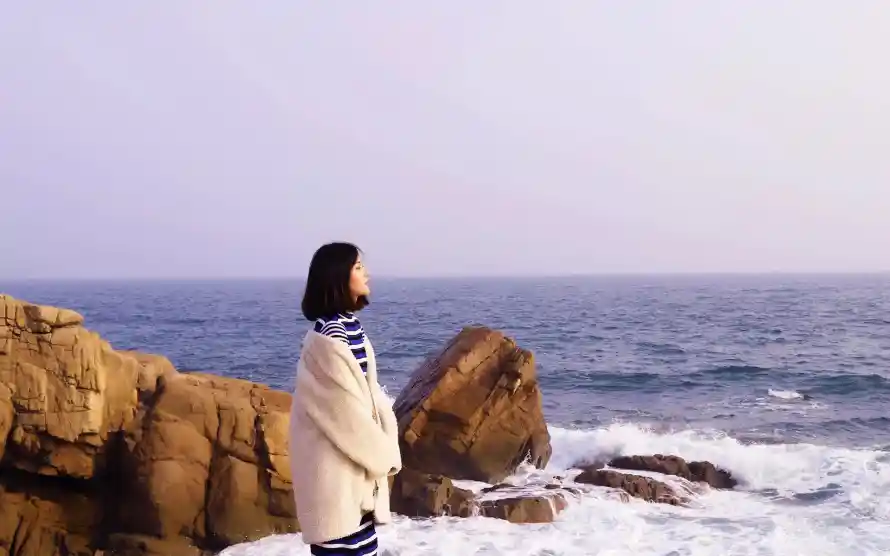 4k海边壁纸 - 美女 - 海景图片 - 海浪美景「哲风壁纸」