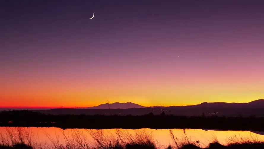 2k夕阳壁纸-夕阳风景 - 自然-暮色山脉热门的壁纸「哲风壁纸」