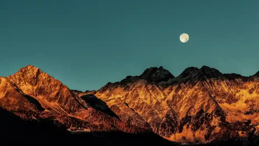 4k夜空壁纸 - 山景 - 山脉 - 月亮「哲风壁纸」