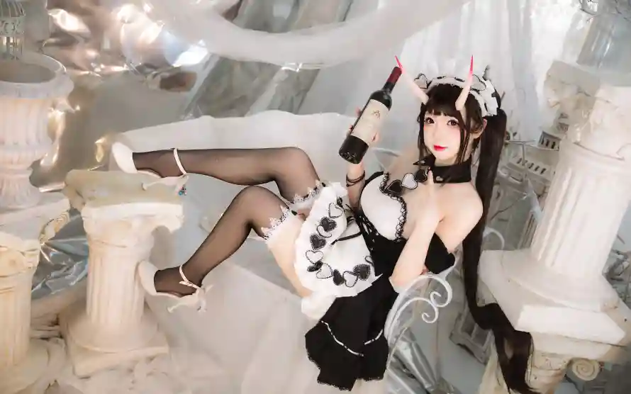 4k女仆壁纸 - 黑丝 - 女仆装 - 抱猫少女「哲风壁纸」