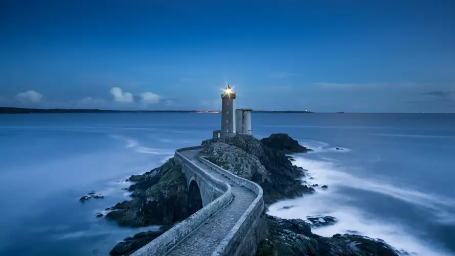 4k夜景壁纸 - 海景 - 灯塔 - 岩石海岸「哲风壁纸」 4k夜景壁纸 - 海景 - 灯塔 - 岩石海岸「哲风壁纸」