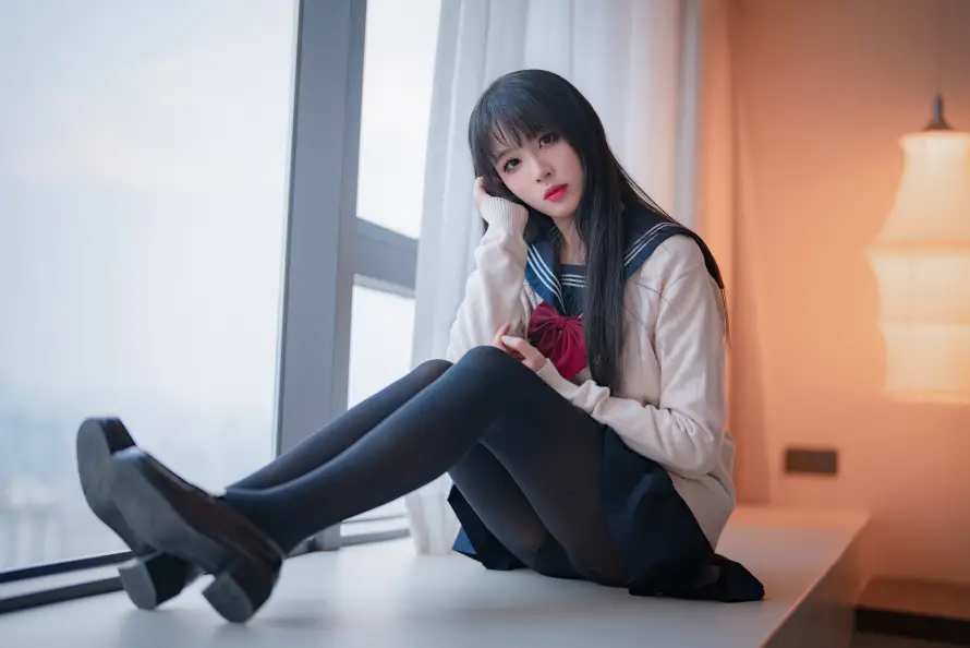 6k性感壁纸-室内写真 - 校服-少女穿搭壁纸分享「哲风壁纸」
