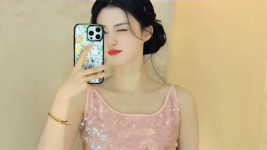 2k美女壁纸-王楚然和明星美照-粉色穿搭「哲风壁纸」