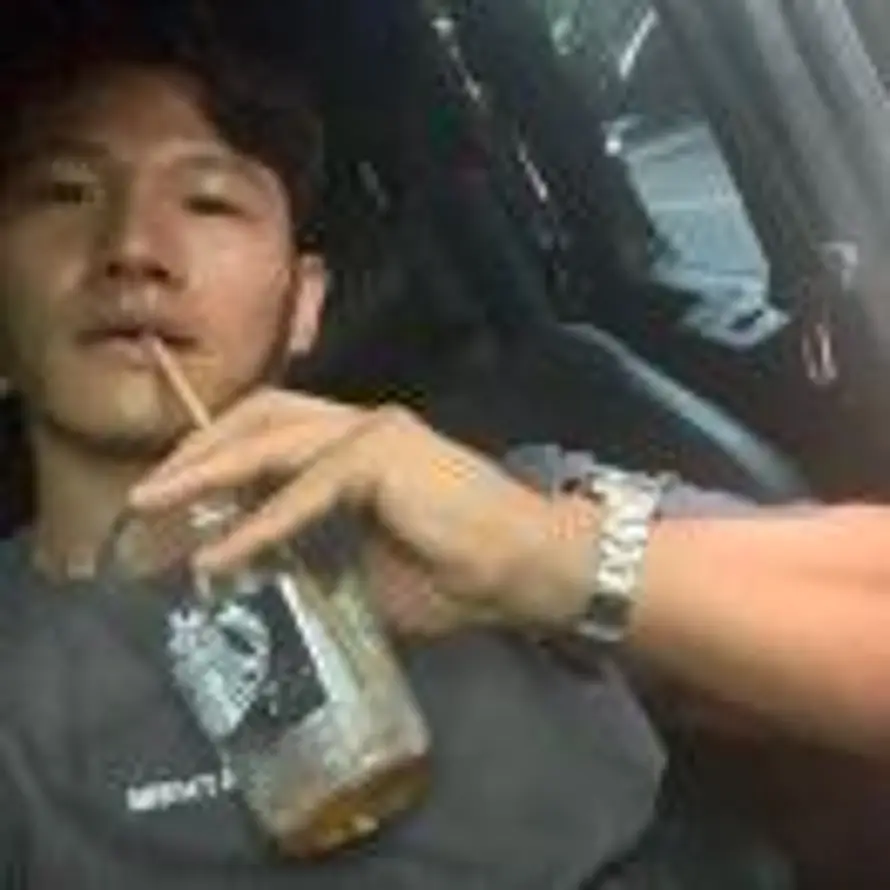 J的头像
