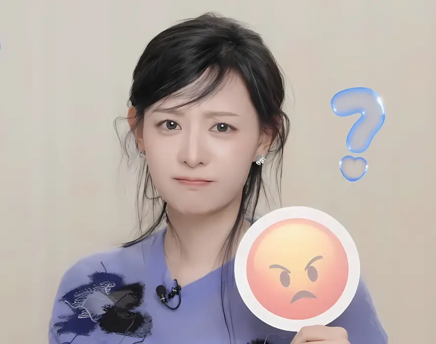 2k可爱壁纸-生气脸 - 委屈-紫色上衣热门的壁纸「哲风壁纸」