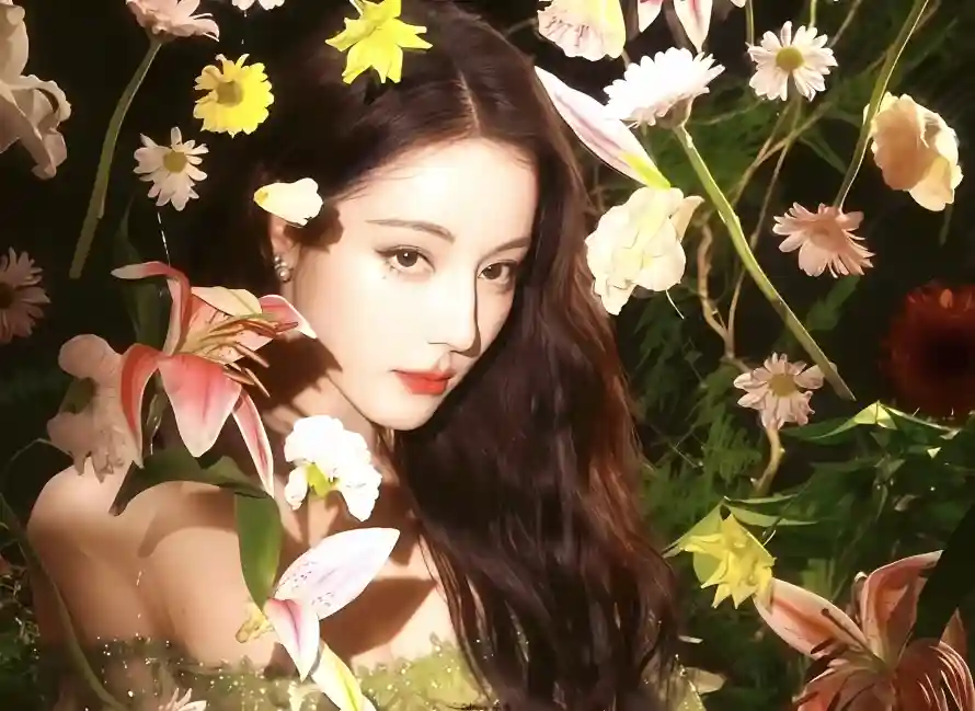 4k红唇壁纸 - 花丛 - 长发 - 雏菊「哲风壁纸」 4k红唇壁纸 - 花丛 - 长发 - 雏菊「哲风壁纸」
