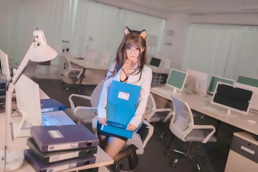 8k二次元壁纸-办公室 - 文件夹-猫耳娘壁纸推荐「哲风壁纸」