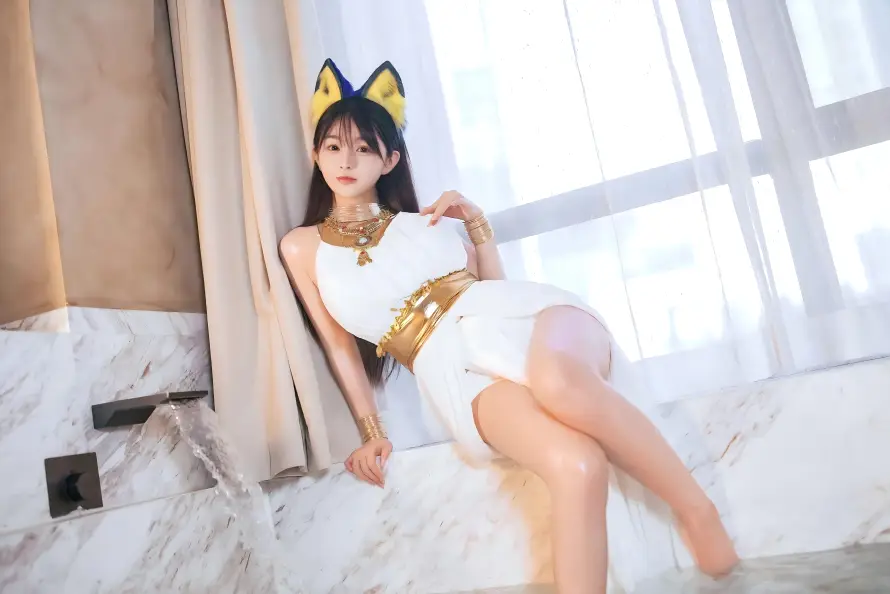 4k室内壁纸 - 猫耳 - cos - 白色服装「哲风壁纸」