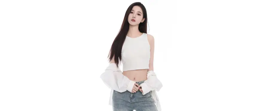 4k李喻壁纸 - 美女 - 长发 - 牛仔裤「哲风壁纸」
