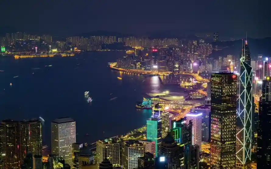 4k城市壁纸 - 夜景 - 建筑 - 海面「哲风壁纸」