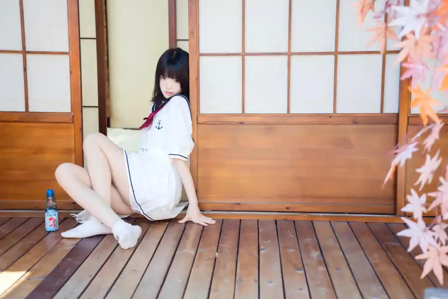 4k制服壁纸 - 坐姿 - 居家 - 拉门「哲风壁纸」