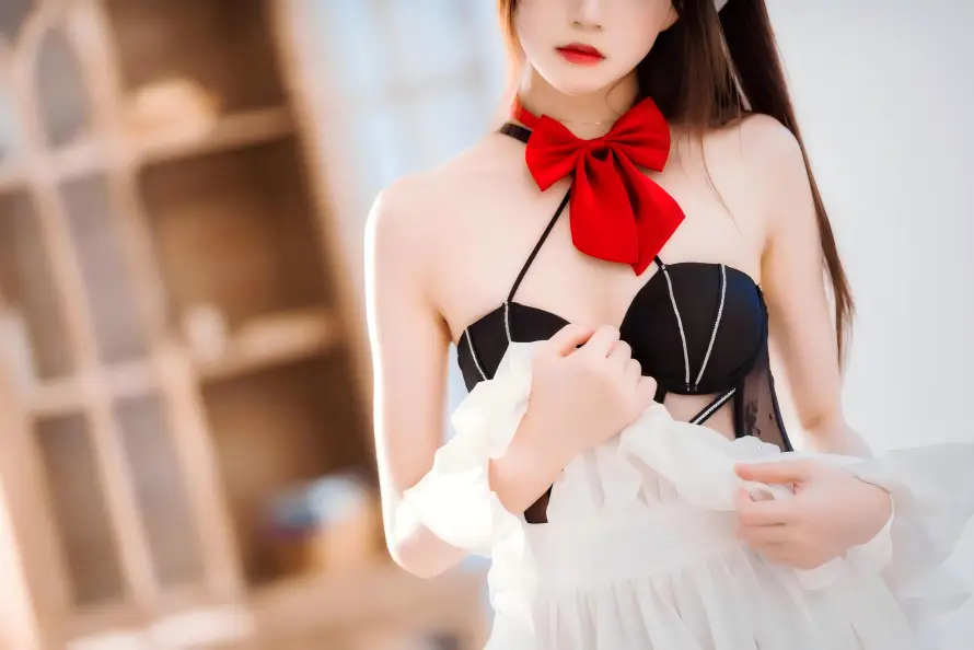 4k性感壁纸 - 红唇 - 美女 - 迷人「哲风壁纸」