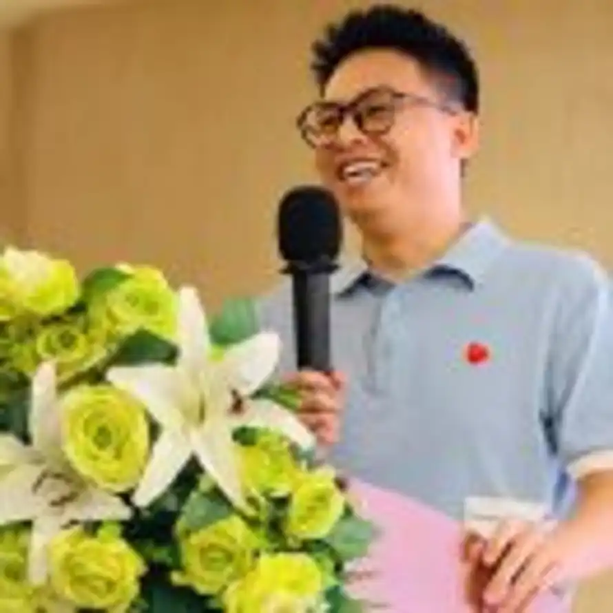 Dr.汤米的头像