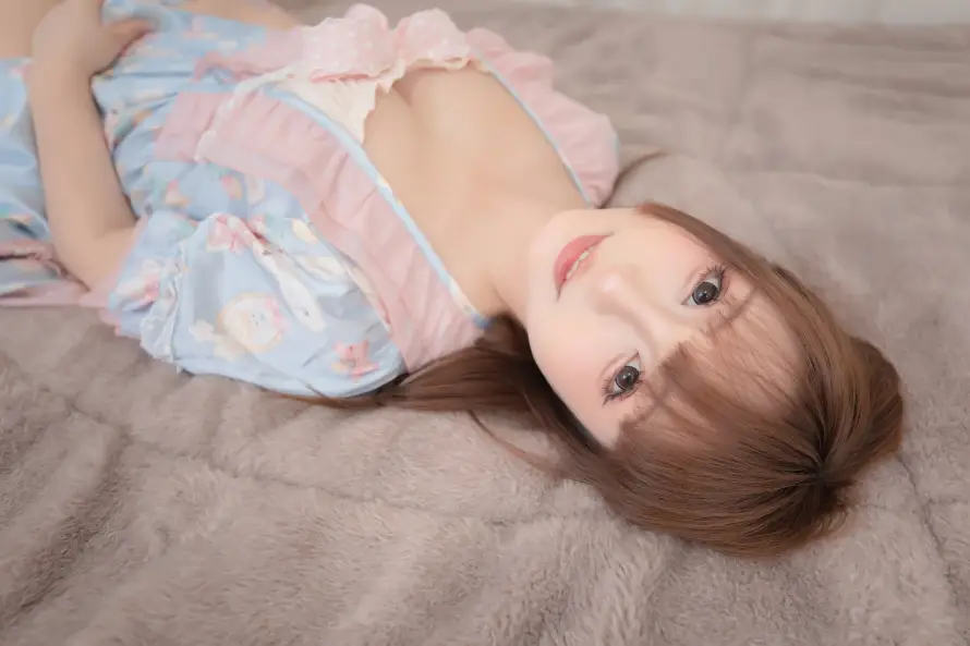 4k休闲壁纸 - 可爱 - 女性 - 居家「哲风壁纸」