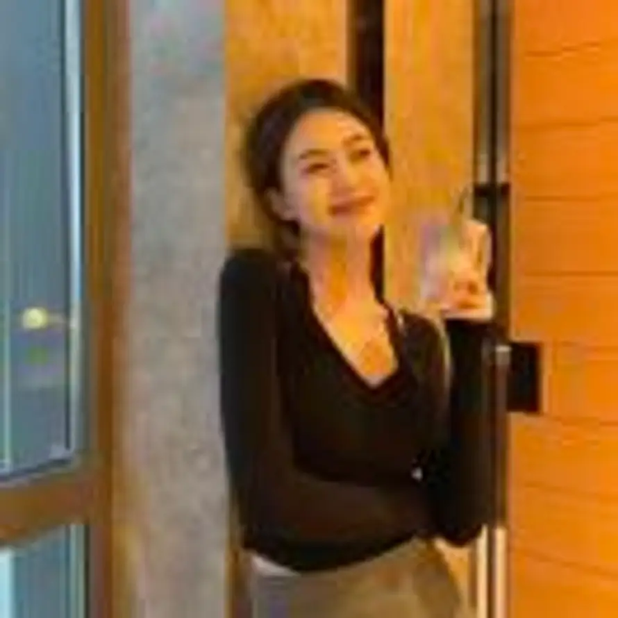 Y.的头像
