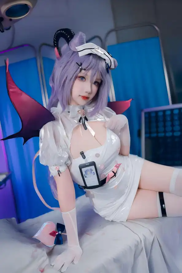 4k美女壁纸 - cos - 恶魔角 - 护士服「哲风壁纸」