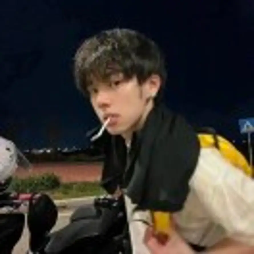 十三的头像