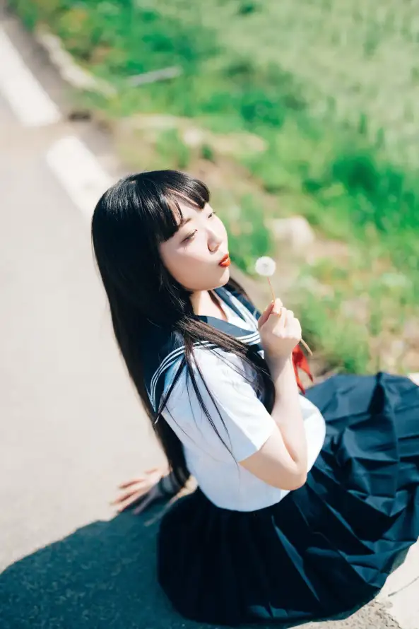 4k写真壁纸 - 坐姿 - 女生 - 户外「哲风壁纸」