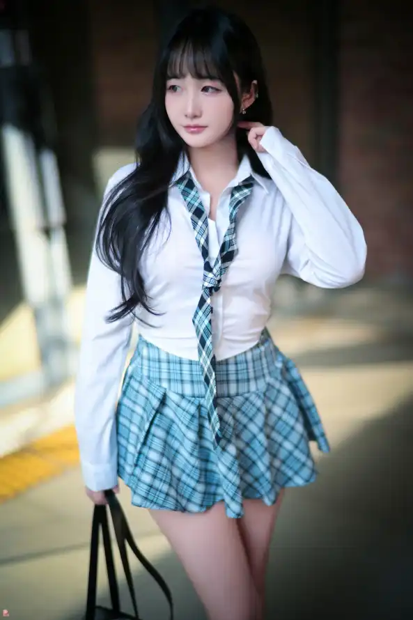 4k光影壁纸 - 制服 - 女生 - 日系「哲风壁纸」