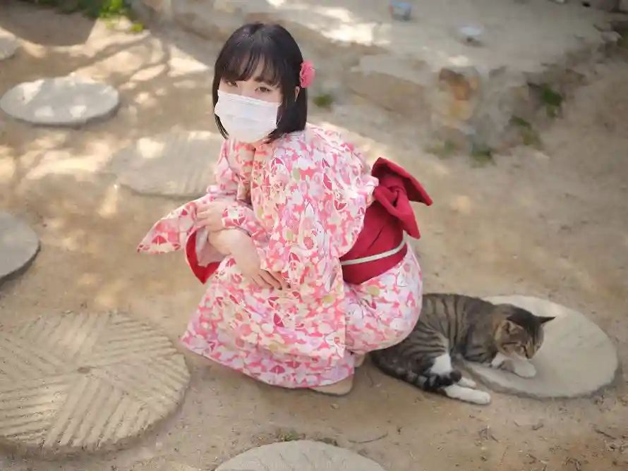 2k写真壁纸-和服少女和发饰-日式庭院壁纸分享「哲风壁纸」