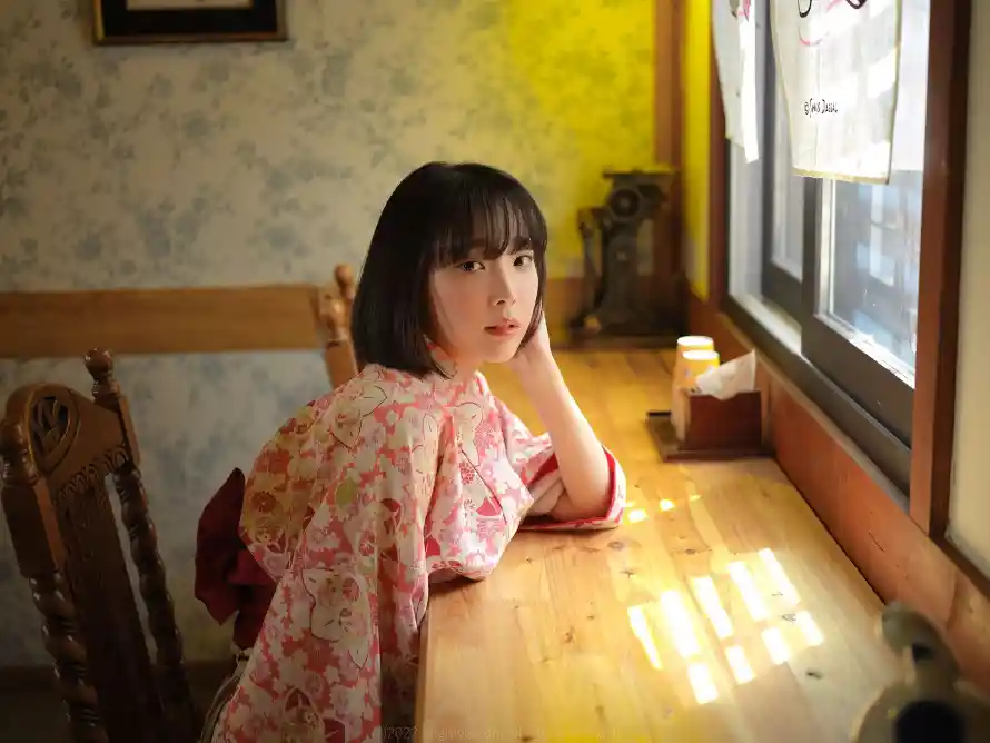 4k写真壁纸 - 和服 - 暖光 - 短发「哲风壁纸」