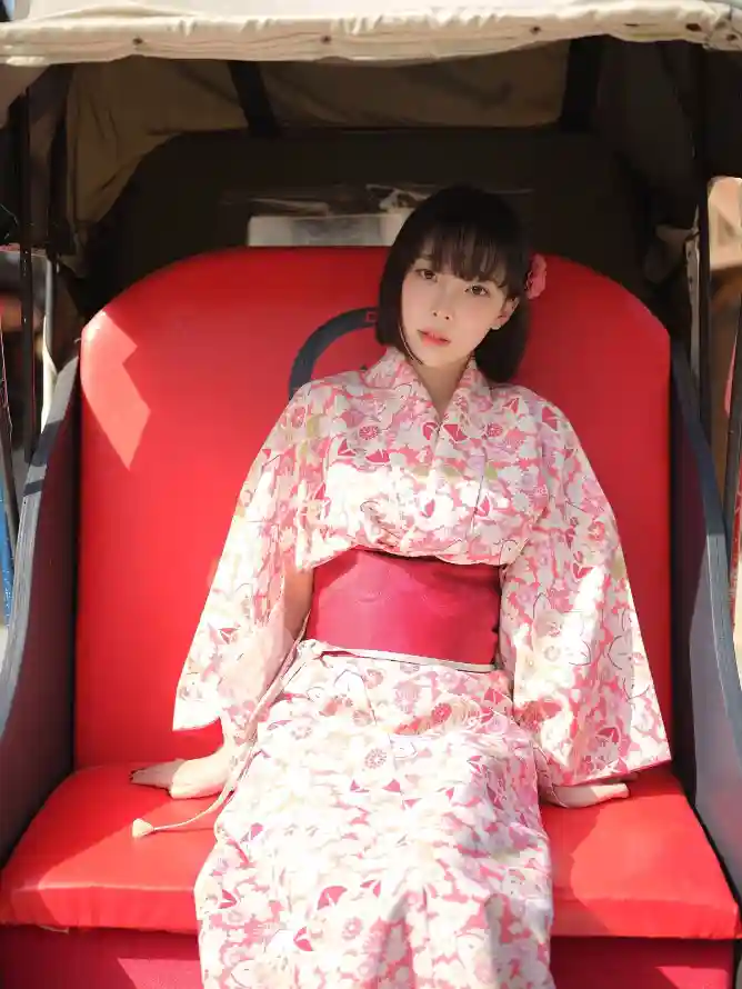 4k写真壁纸 - 和服 - 坐姿 - 短发「哲风壁纸」