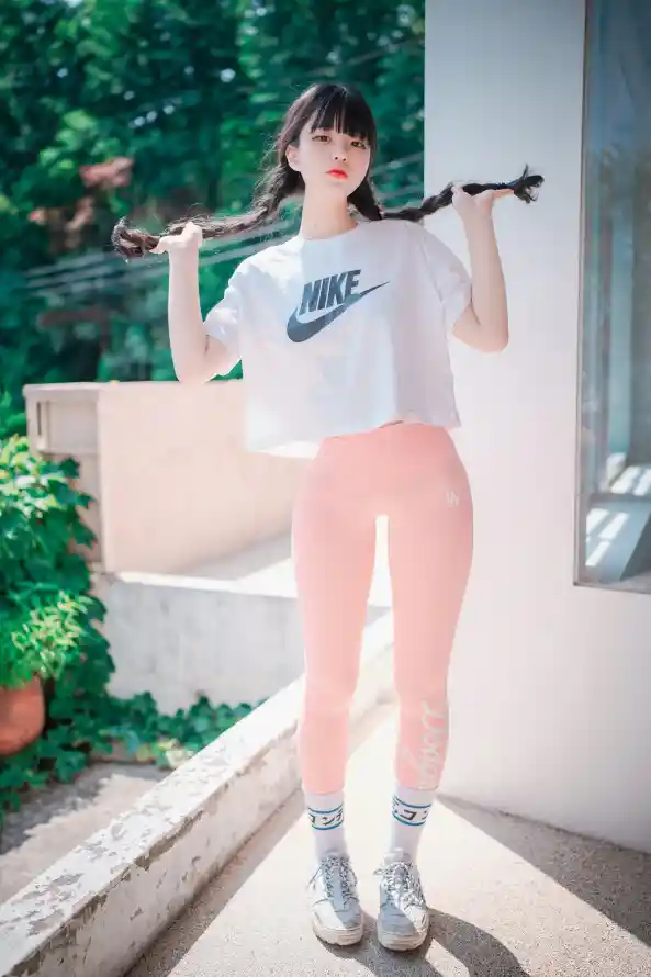 4k写真壁纸 - 夏日 - 女孩 - 建筑「哲风壁纸」