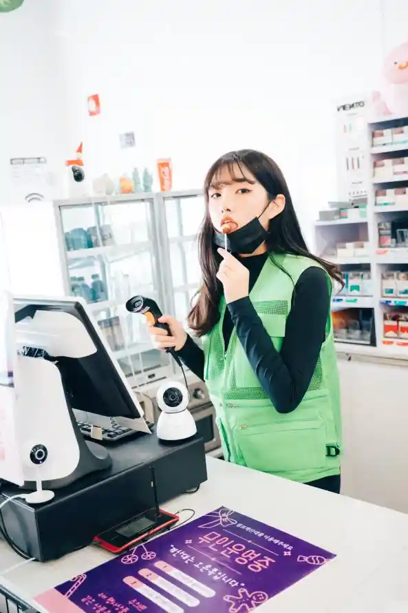 4k口罩壁纸 - 吃糖 - 商品 - 货架「哲风壁纸」