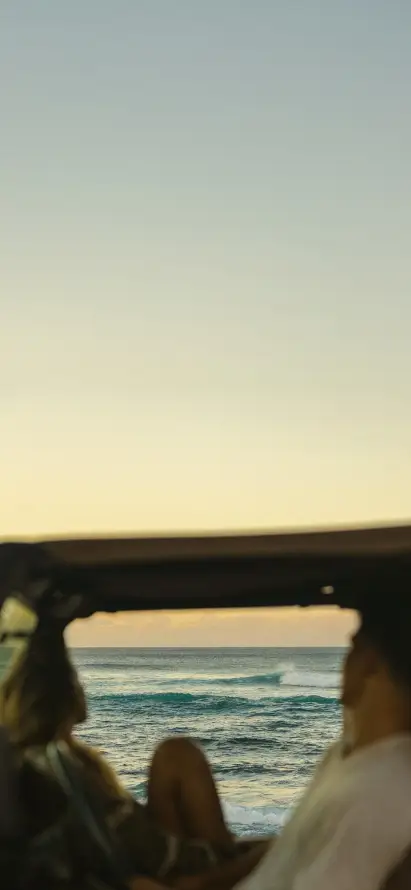 4k人物壁纸 - 天空 - 惬意 - 汽车「哲风壁纸」
