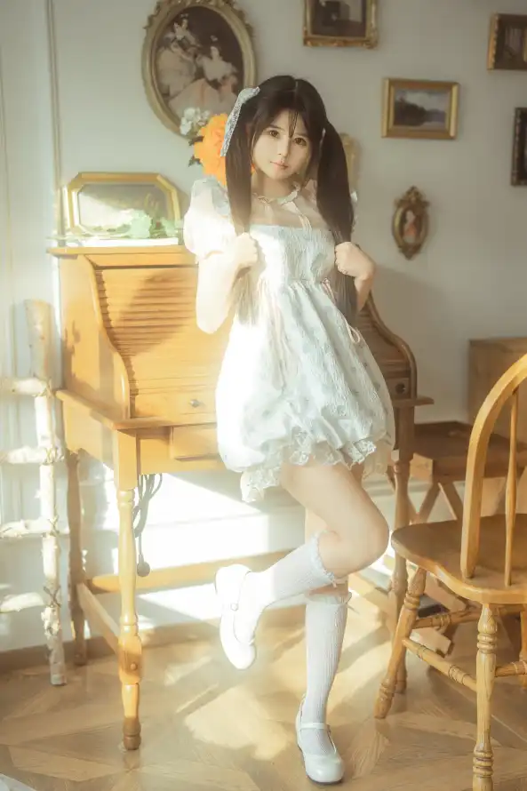 4k可爱壁纸 - 女孩 - 室内 - 少女「哲风壁纸」