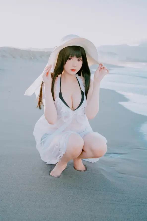 4k夏日壁纸 - 少女 - 户外 - 沙滩「哲风壁纸」