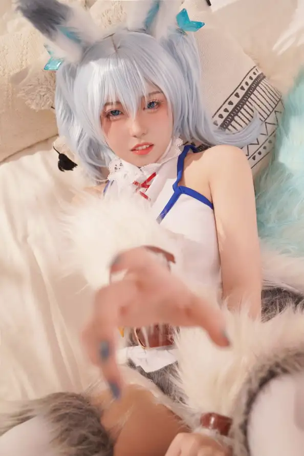 4k兔耳壁纸 - 可爱 - 室内 - 少女「哲风壁纸」