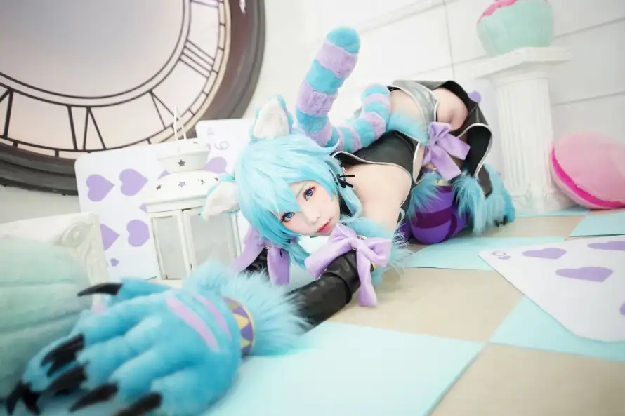2k动漫壁纸-扑克牌 - 猫-cosplay「哲风壁纸」