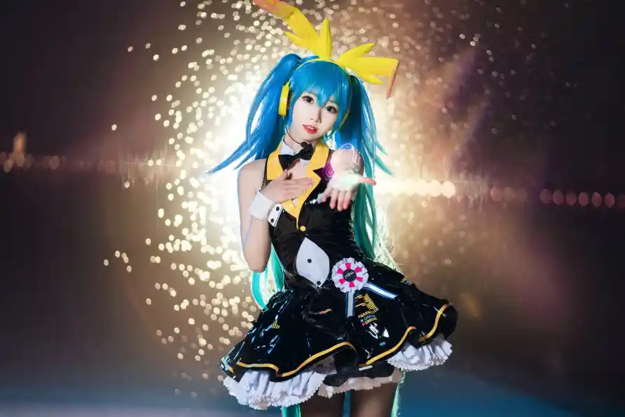2k灯光壁纸-初音未来壁纸和舞台-舞台灯光免费下载「哲风壁纸」