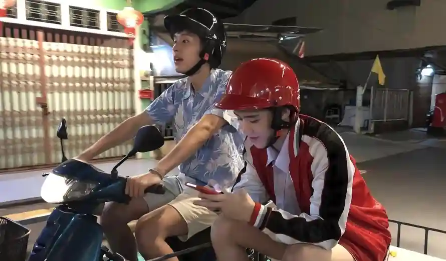 2k休闲壁纸-摩托车 - 剧照-PPKrit「哲风壁纸」
