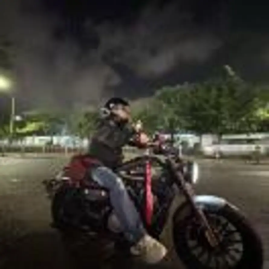 6.1的用户头像 - 哲风壁纸