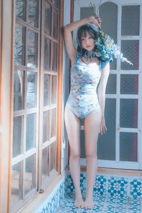 4k光脚壁纸 - 写真 - 室内 - 少女「哲风壁纸」