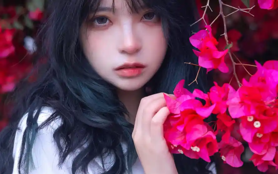 4k人像壁纸 - 花 - 清冷 - 红色「哲风壁纸」