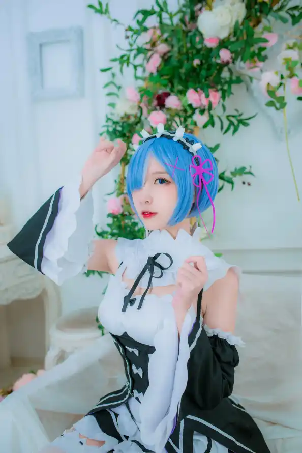 4k可爱壁纸 - 少女 - 蓝发 - 雷姆「哲风壁纸」