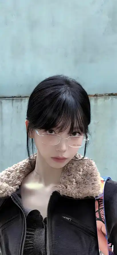 4k穿搭壁纸 - 黑发 - 女爱豆 - 柳智敏「哲风壁纸」