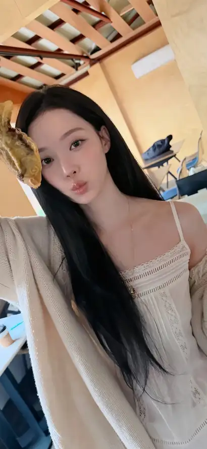 4k私服壁纸 - 美女 - 长发 - 黑发「哲风壁纸」