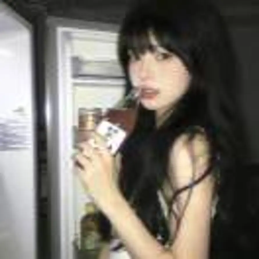 我草莓招了的头像